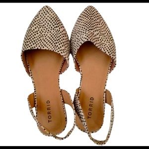 Torrid W sandals- new never worn